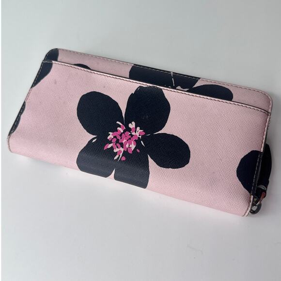 Kate Spade Pink and Black Floral Wallet - Picture 2 of 14